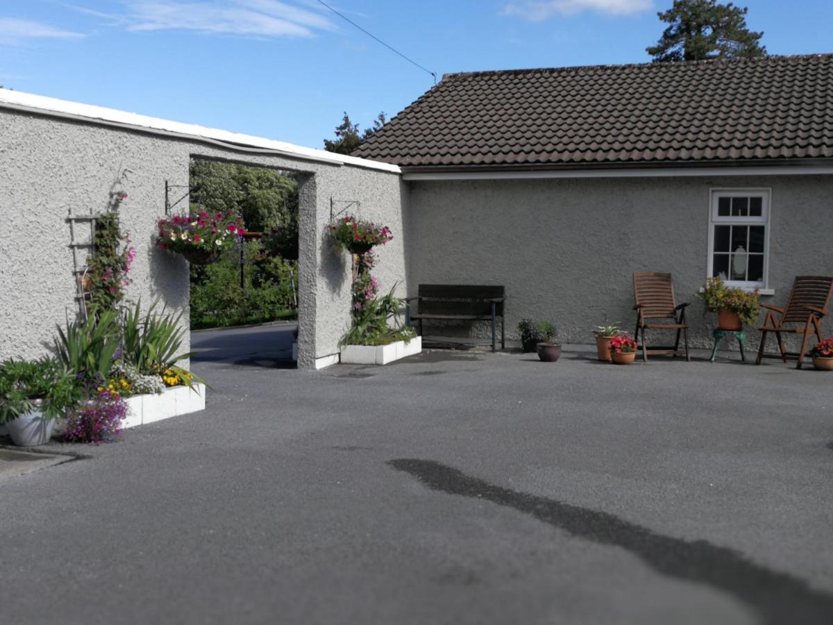 Tower View Lodge Ennis Exterior photo